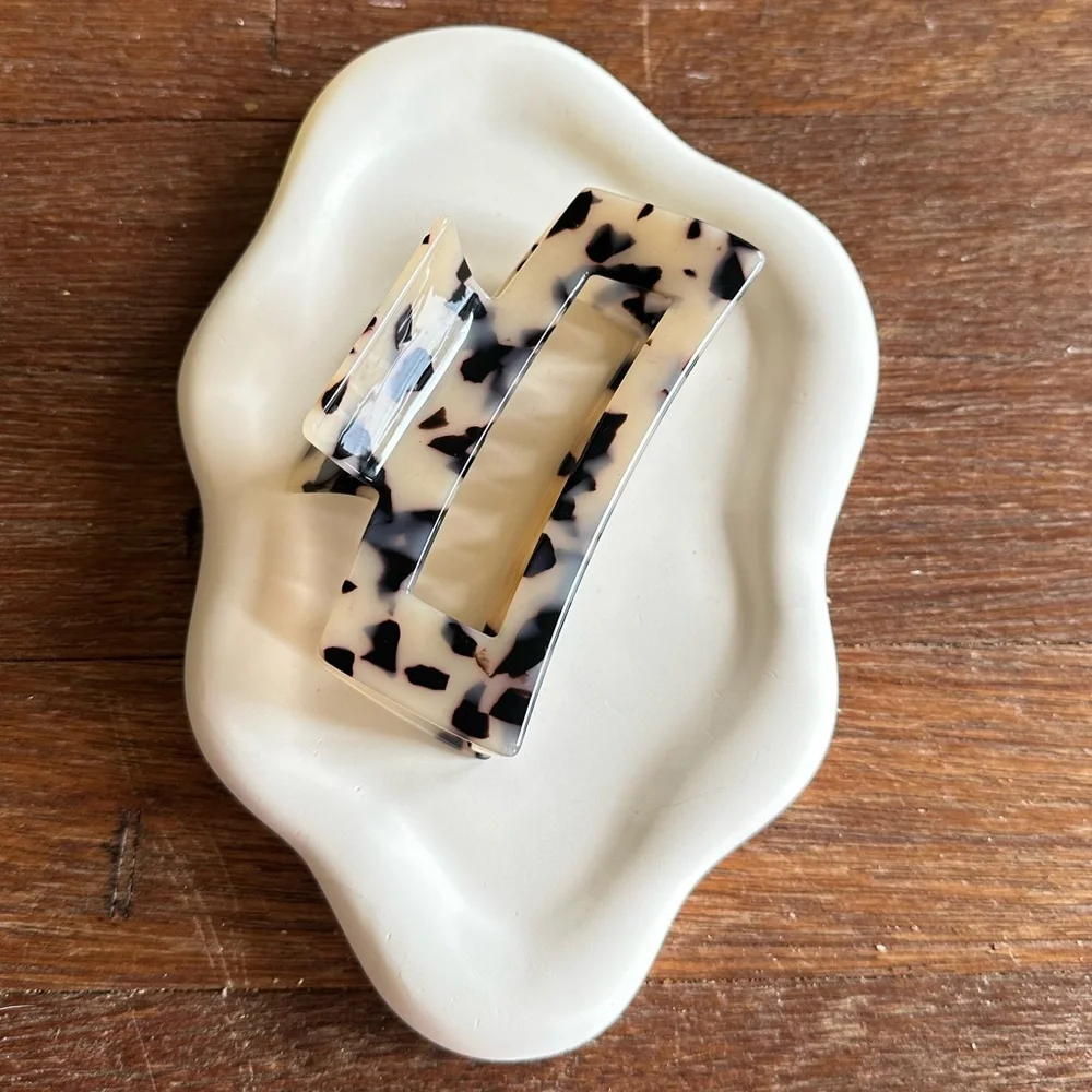 Black White Tortoise Marble Hair Claw Clip Minimalist Clean Girl Old Money 4”